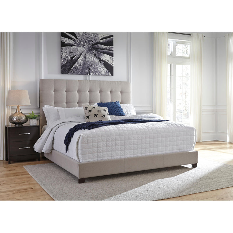  Size_King  -- Dolante B130-582 King Upholstered Bed IMAGE 2