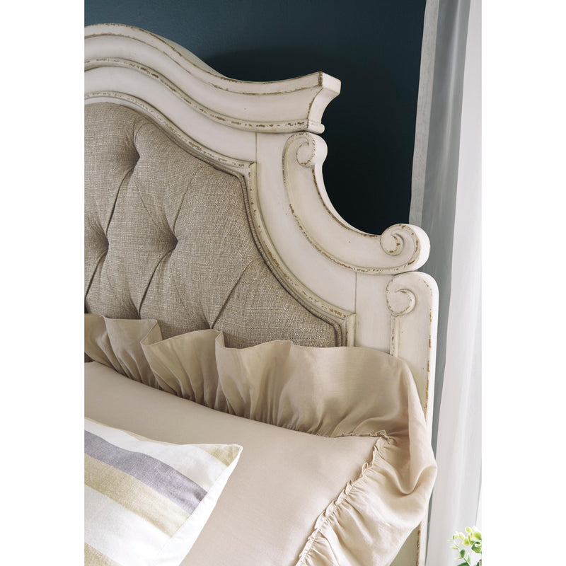  Size_King  -- Realyn B743B6 King Upholstered Panel Bed IMAGE 3