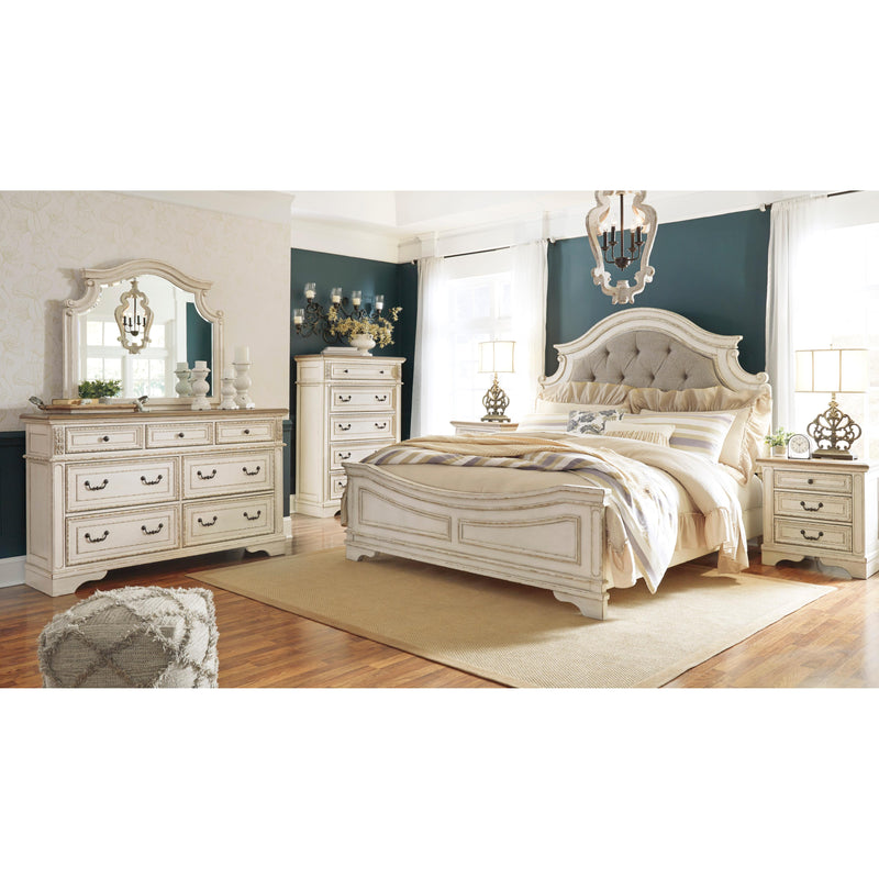  Size_King  -- Realyn B743B6 King Upholstered Panel Bed IMAGE 8