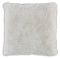 Gariland - Faux Fur Pillow
