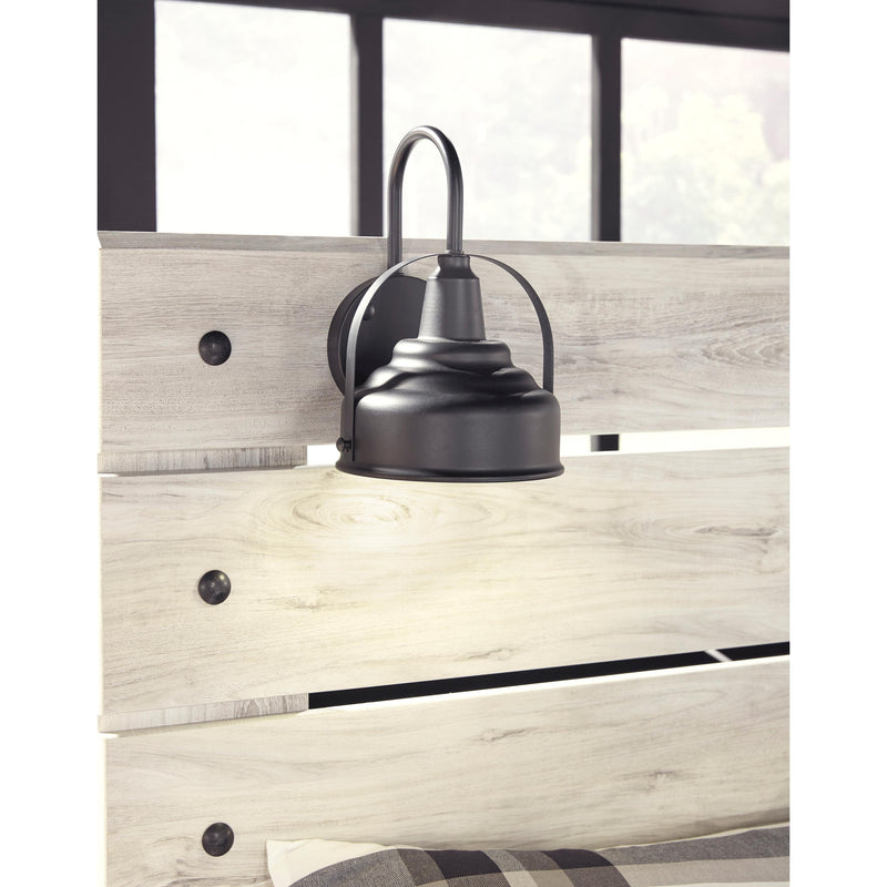  Size_King  -- Cambeck B192B19 King Panel Bed with 2 Storage Drawers IMAGE 6