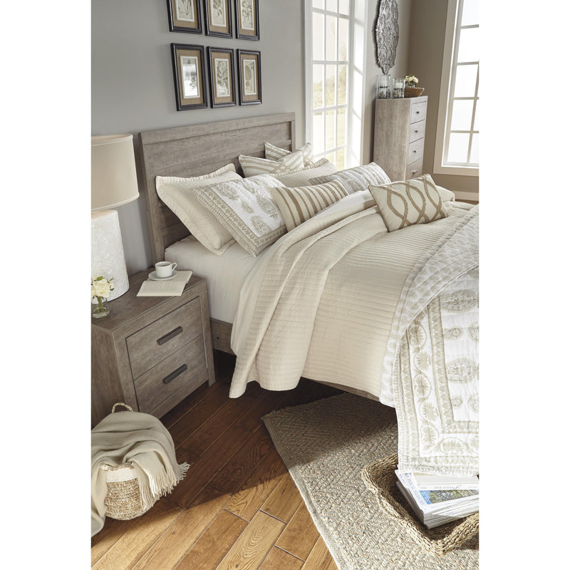  Size_Queen  -- Culverbach B070B8 Queen Panel Bed IMAGE 3