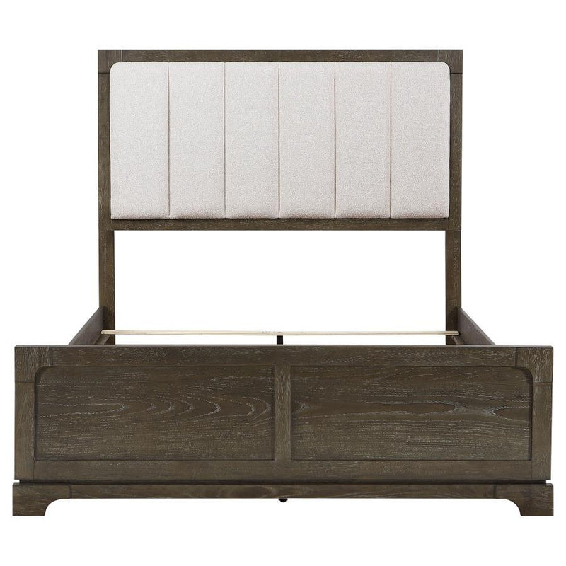 Gran Park - Queen Headboard, Footboard & Slats, Box 1 of 2 - Dark Cocoa