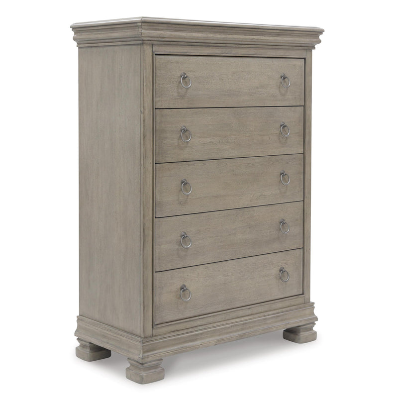 Signature Design by Ashley Lexorne 5-Drawer Chest B924-46 IMAGE 1