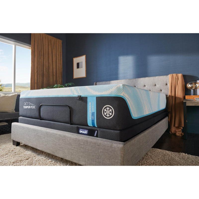 Tempur-Pedic Tempur-LuxeBreeze® Soft Mattress (California King) IMAGE 7