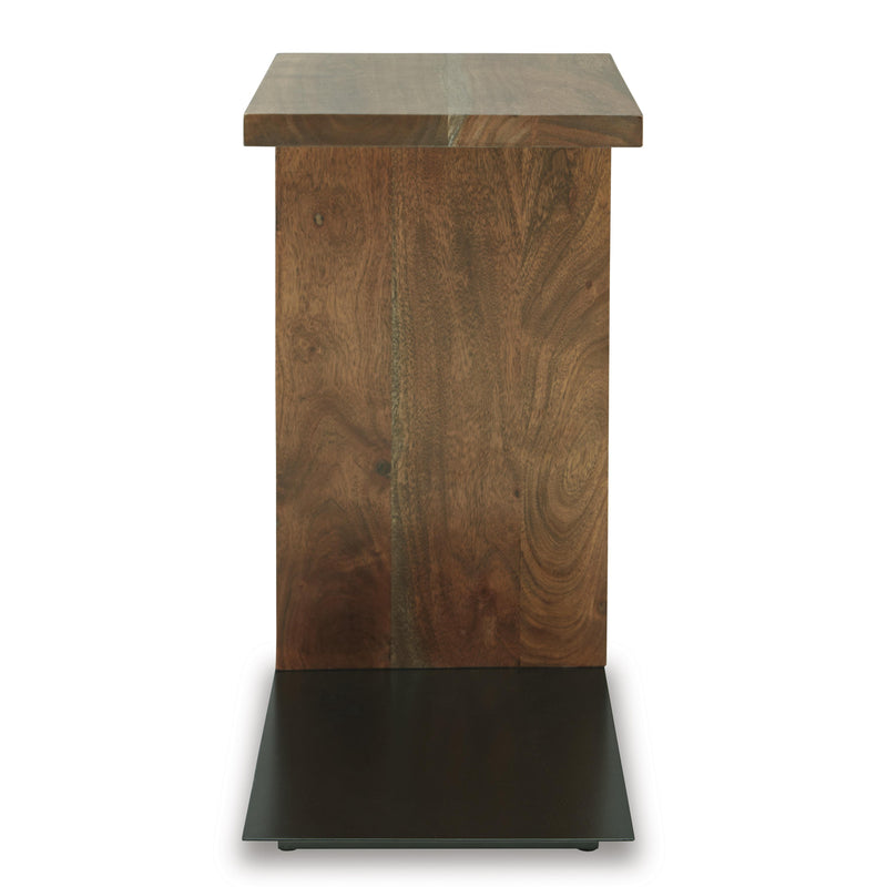 Signature Design by Ashley Occasional Tables Accent Tables A4000618 IMAGE 2