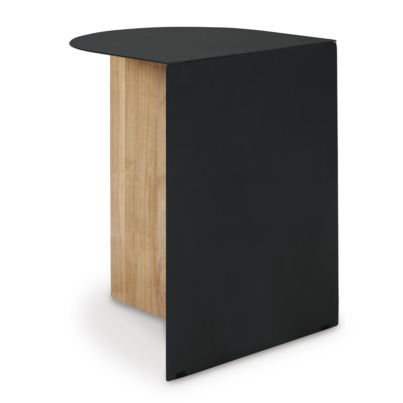 Signature Design by Ashley Occasional Tables Accent Tables A4000628 IMAGE 3