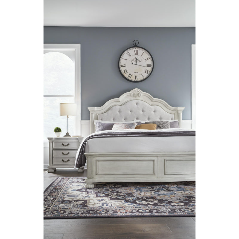  Size_Queen  -- Montelaine Upholstered Panel Bed IMAGE 8