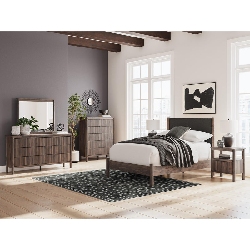  Size_Full  -- Pamytta Upholstered Panel Bed IMAGE 6
