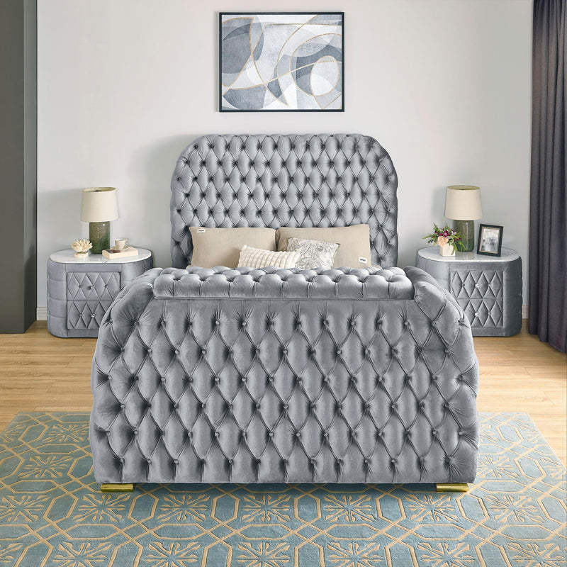  Size_King  -- Natalia Upholstered Panel Bed IMAGE 4