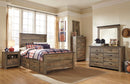 Trinell - Panel Bed