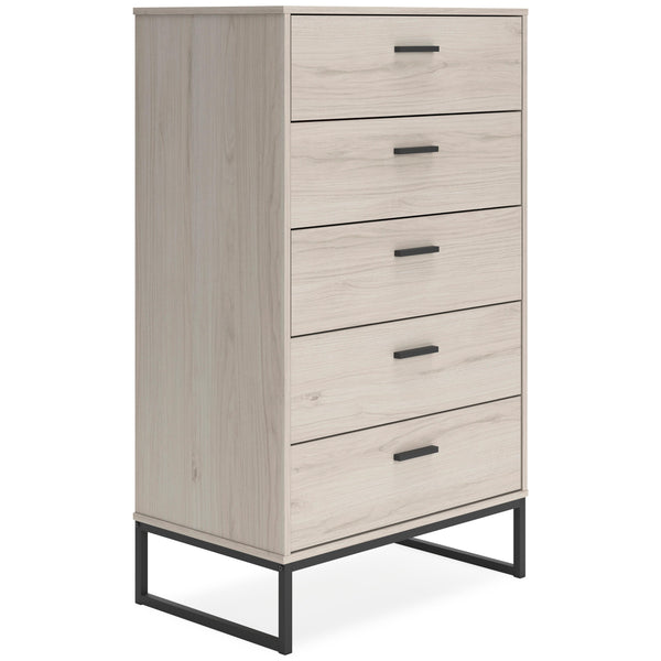 Signature Design by Ashley Socalle 5-Drawer Chest EB1864-245 IMAGE 1
